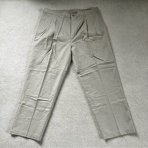Croft and Barrow Men’s 40 x 29 Flex Khakis NWT